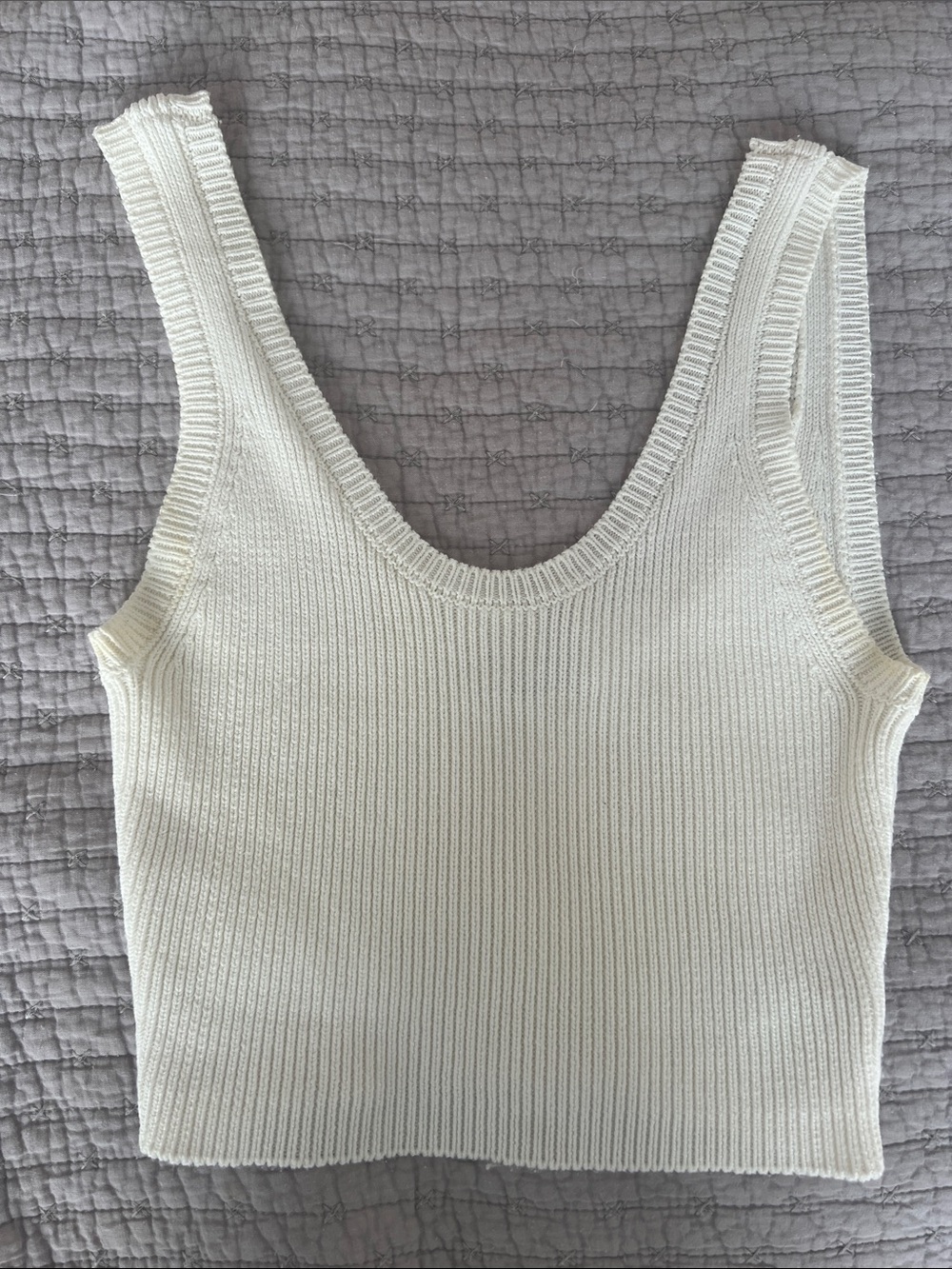 Ribbed Scoop Neck Tank Top - Cream